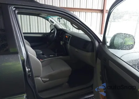 2006 Toyota 4Runner Sr5 V6 from USA, damaged, VIN JTEBU14RX68056822